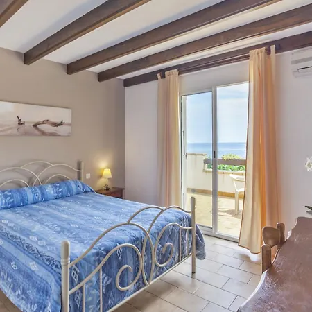 Apartment Le Rendez Vous De L'ete Pietracorbara